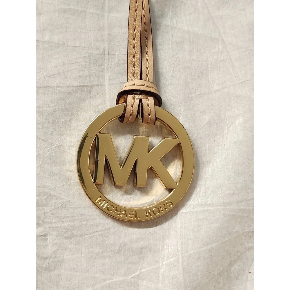 Michael Kors MK Purse Gold Key Purse Bag Fob Charm Beige Strap 2